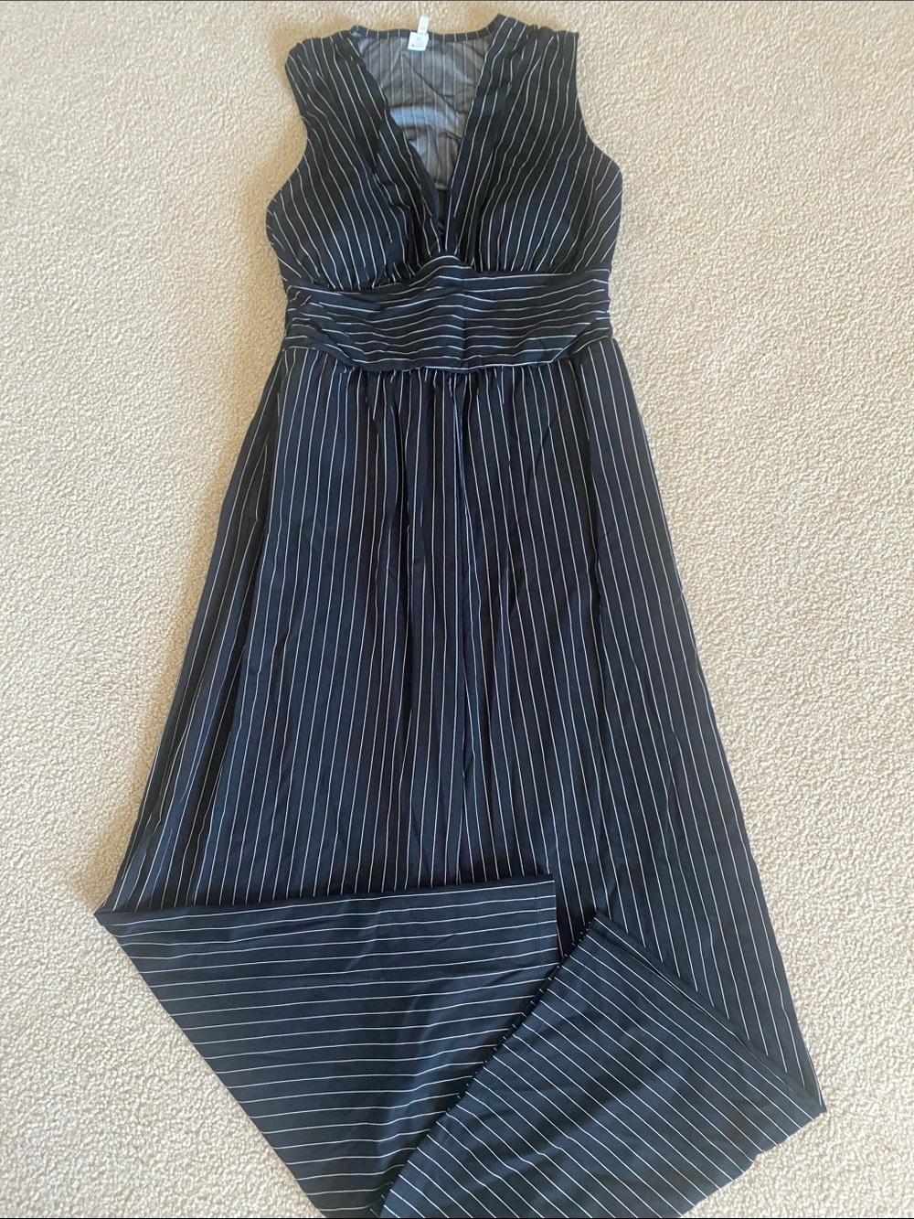 XLARGE. HALARA V NECK RUCHED STRIPED EASY PEEZY JUMPSUIT - Picture 5 of 10